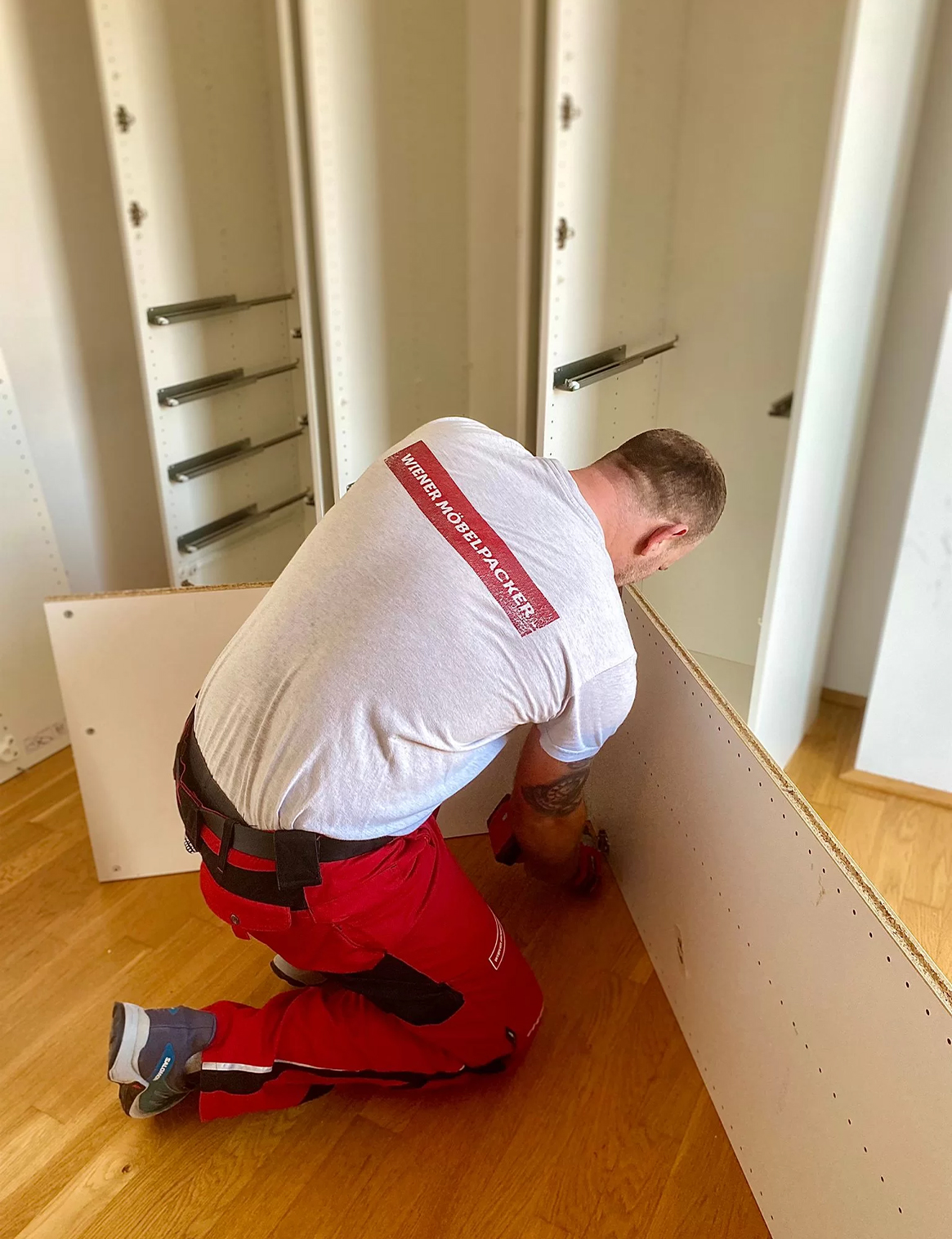 Möbelmontage an Berliner Adresse